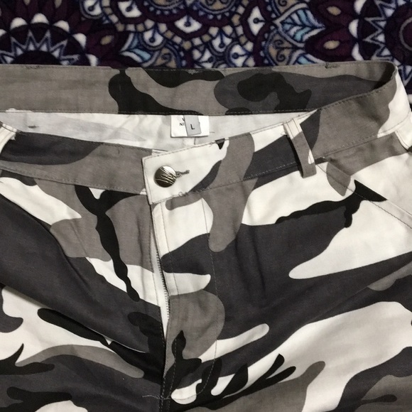 Grey Camo Pants - Picture 4 of 6
